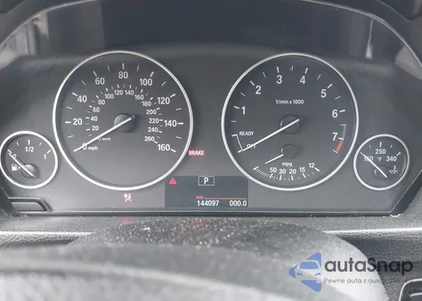 2013 BMW 328I xDrive z USA, uszkodzony, nr VIN WBA3B5G59DNS05019